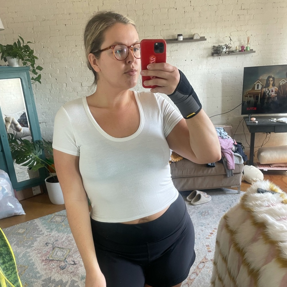 Soft & sexy aerie crop top